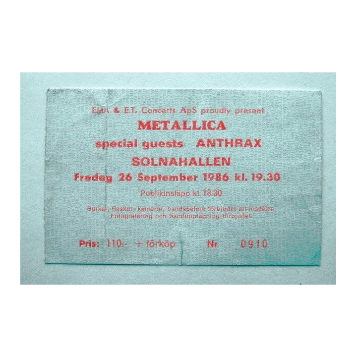 Metallica Master of Puppets Damage, Inc. Tour 86 Cliff Burton Last Show in 1986 September 26, at the Solnahallen in Sweden